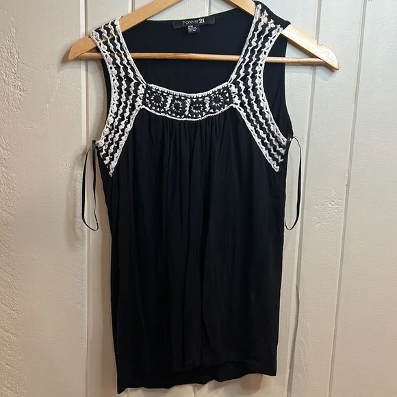 8 shirts mixed lot small and medium bundle - Picture 5 of 10